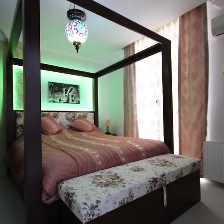 Royal Loft 4*