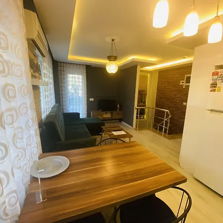 Royal Loft 4*