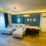 Lejlighedshotel Royal Loft 4*