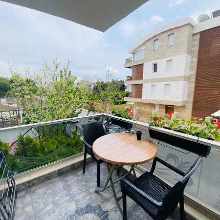 Royal Loft מלון דירות