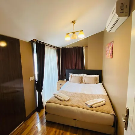 Royal Loft 4*