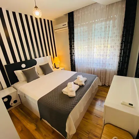 Royal Loft 4*