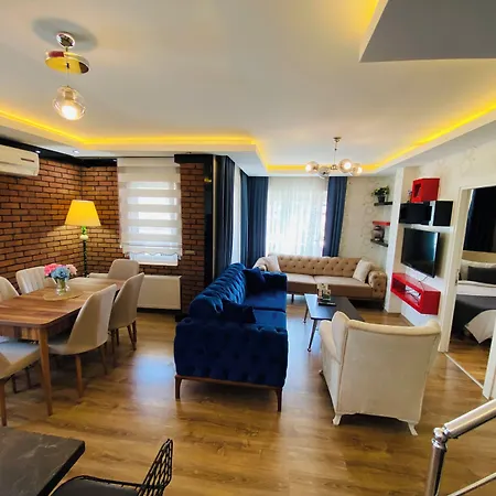 Royal Loft Aparthotel
