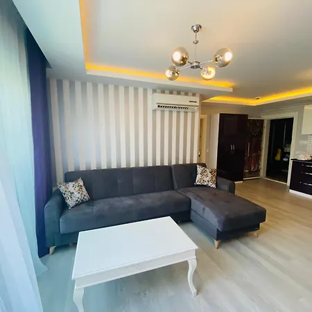 Royal Loft Aparthotel