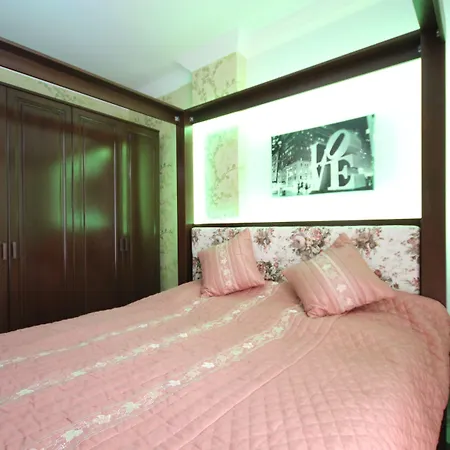 Hotel apartamentowy Royal Loft 4*