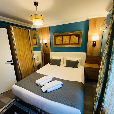 Lägenhetshotell Royal Loft 4*