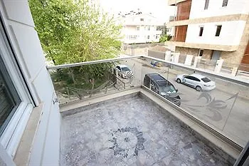 Royal Loft Aparthotel