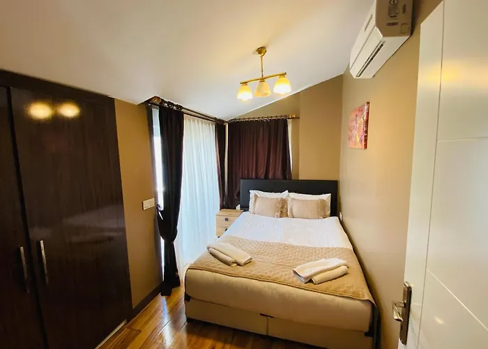 Royal Loft 4*