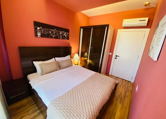 Royal Loft Aparthotel