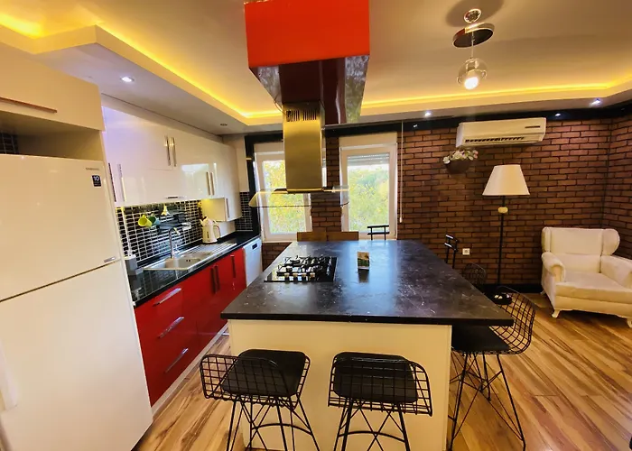 Royal Loft Aparthotel