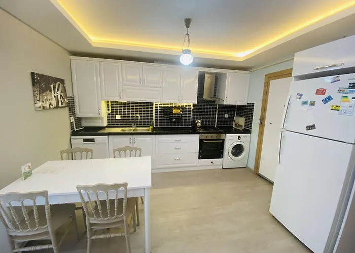 Aparthotel Royal Loft 4*