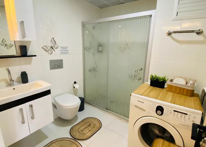 Royal Loft Aparthotel 4*