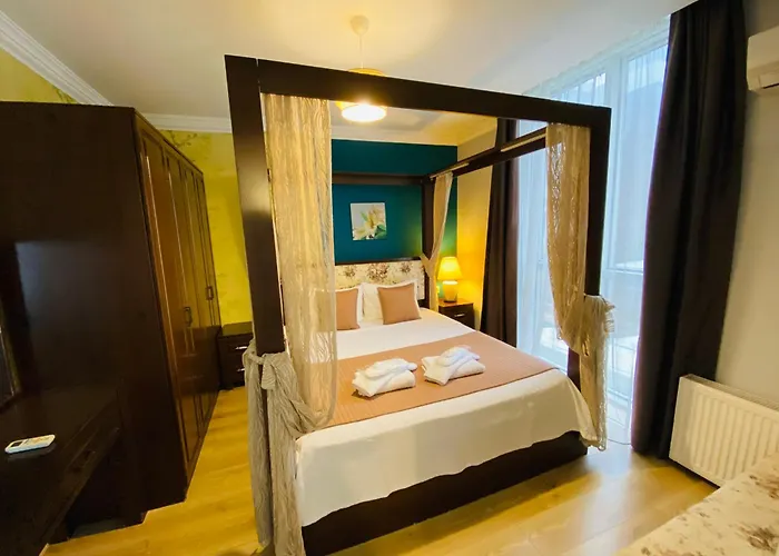 Royal Loft 4*