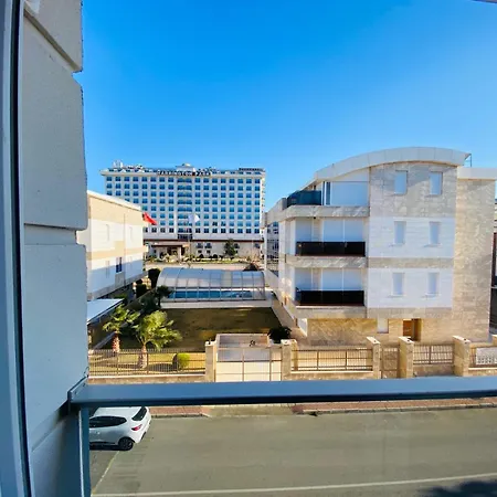 Royal Loft 아파트호텔