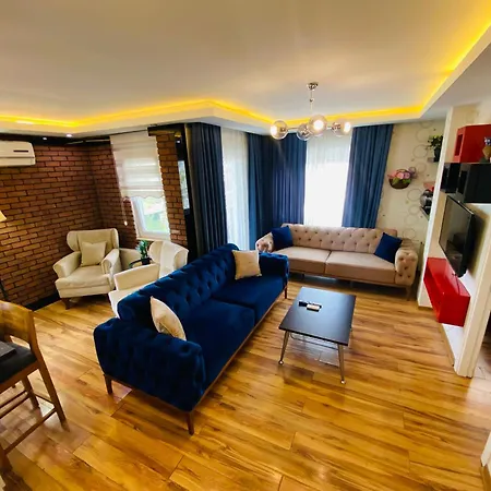 아파트호텔 Royal Loft 4*